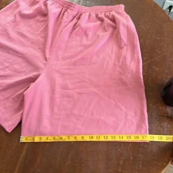 Maggie Sweet Flowy Shorts Pink Size 2X - Picture 6 of 9